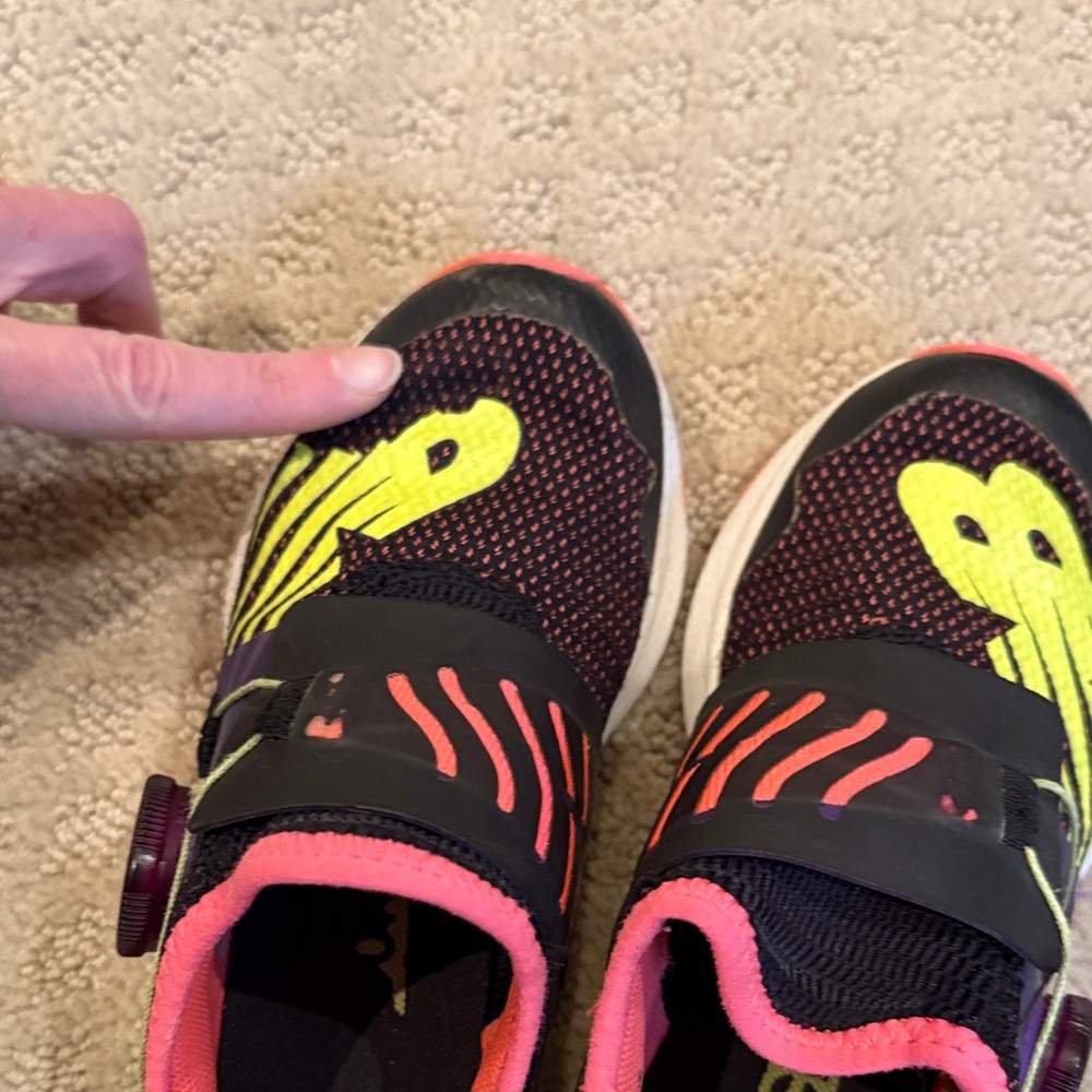 New Balance Kids Sneakers, Size 12 Little Kid - Picture 6 of 6